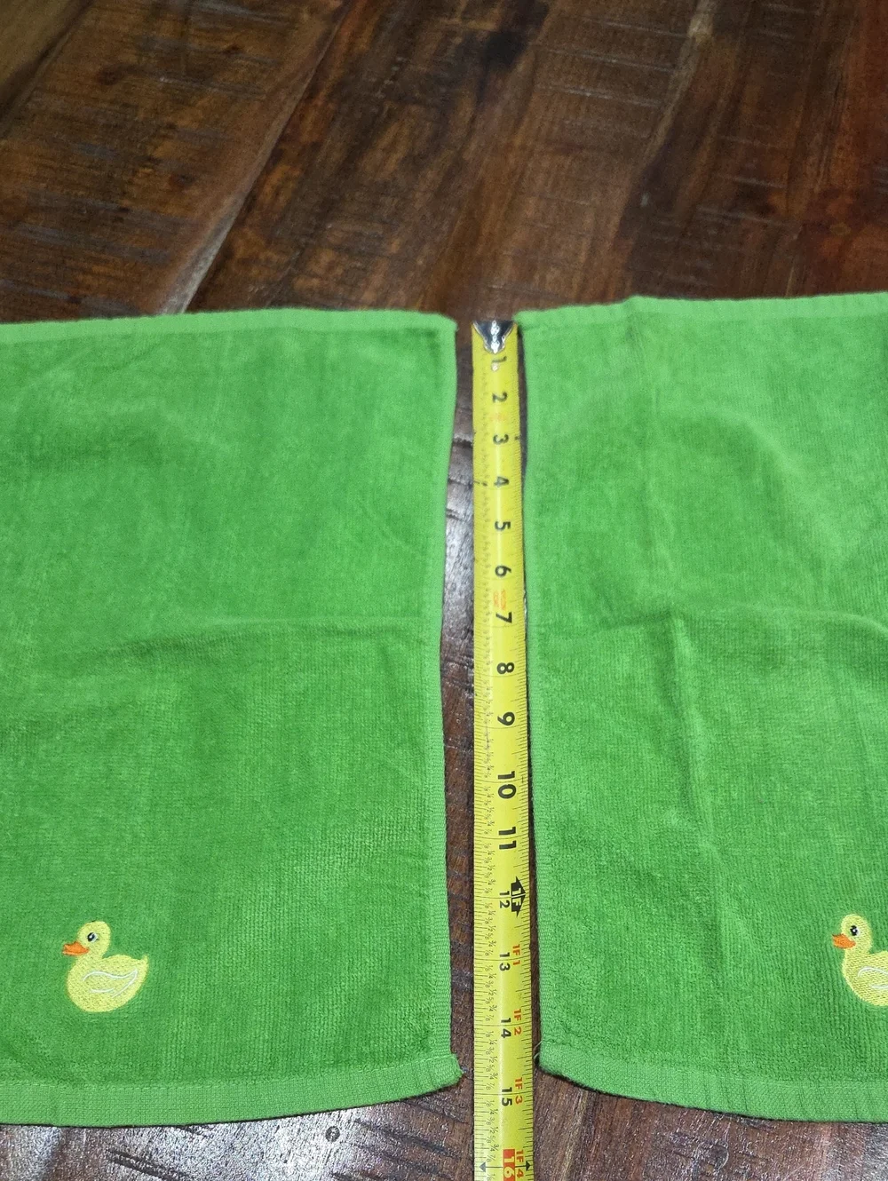 Retro Fingertip Hand Towels